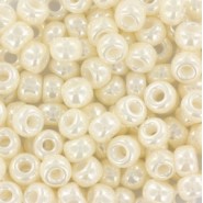 Rocalla Miyuki 6/0 - Ceylon antique ivory pearl 6-592